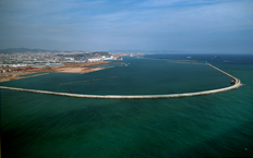 Aerial view of the southern dock of Barcelona in its entirety